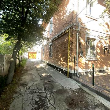 Продаж 2к Квартира Левка Сімеренка вулиця