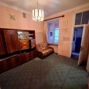 продаж 1 кімнатної квартири вул. Донецька