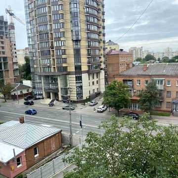 Продаж 3к Квартира Свободи вулиця