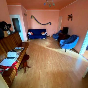 2 х комнатная квартира в самом центре