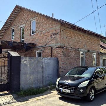 Продам будинок в м.Луцьк вул.Романюка