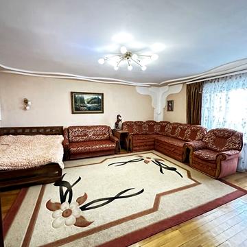 Продаж 1к Квартира Водопровідна вулиця