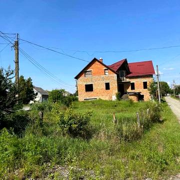 Продається двоповерховий будинок в Вишково