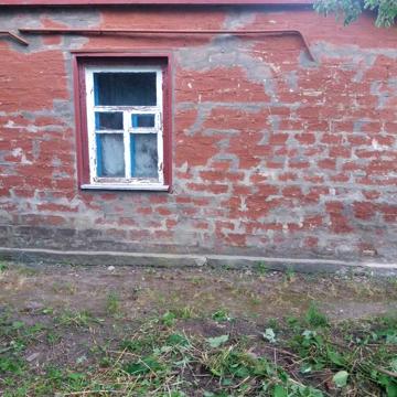 1/2 будинку з земельною ділянкою р-н вул.Харчовиків