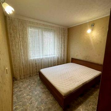 Оренда 2-кімнатної квартири 46 м², Валентинівська вул., 46
