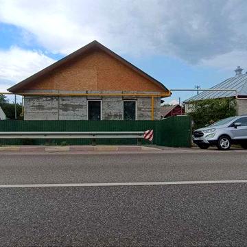 Будинок у гарному місці