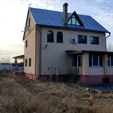 Приватний будинок
