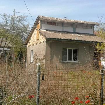 Продаж дачного будинку  з ділянкою