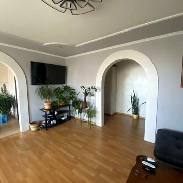 Продаж 3к Квартира Січинського вулиця