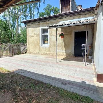 Продам частину будинку. Центр. Вул.Вірменська,80.