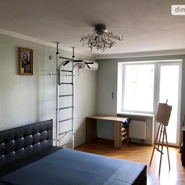 Продаж 3к Квартира Будівельників вулиця