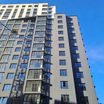 Продаж 3к квартири 83 кв. м на вул. Полковника Данила Нечая