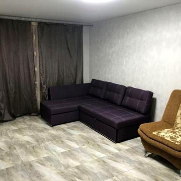Здам  1 комнатная студия