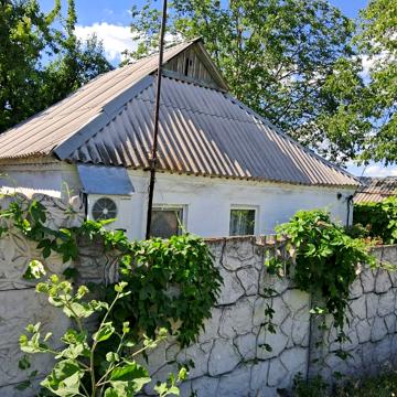 кленова, 42