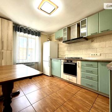 Продаж 2к Квартира Небесної Сотні вулиця