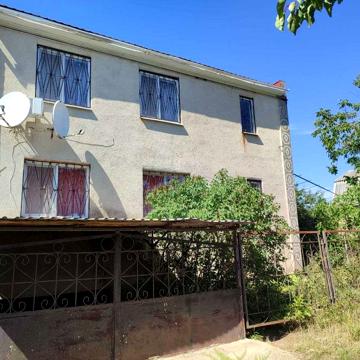 Продам дом с добротным ремонтом.