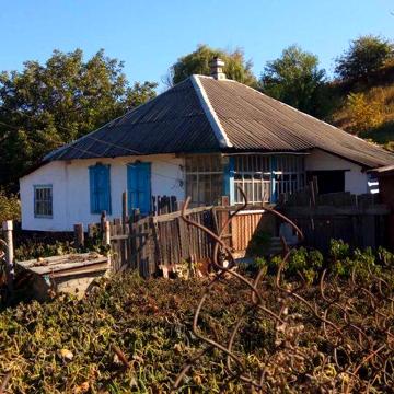 Продам дом в 20 км. от Харькова