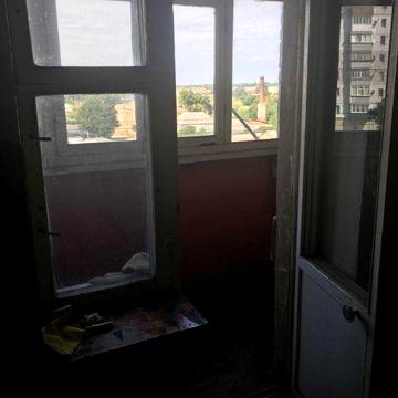 Продається 2 кім.кв. в центрі міста, вул Театральна на 4/9 під ремонт
