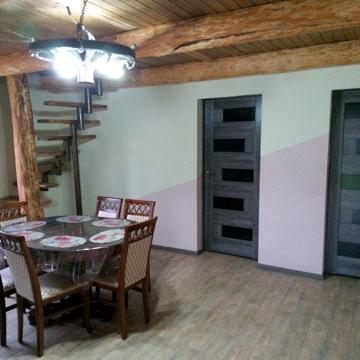 Будинок в Карпатах.