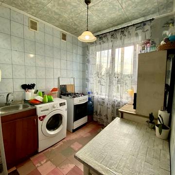 Продам 3-х кімнатну квартиру на Ювілейній