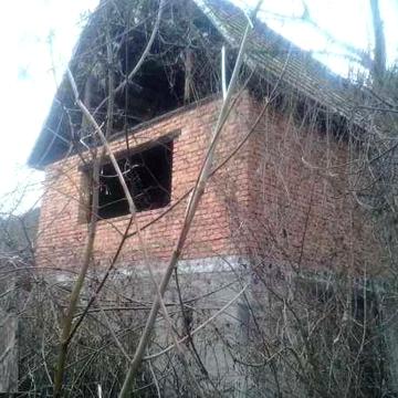 Дача, незавершене будівництво