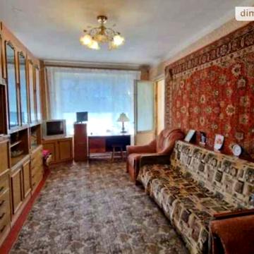Продаж 3к Квартира бул. Побєдоносцева Юрія