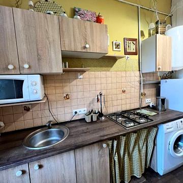 Продаж 1 кім. кв. вул. Політехнічна