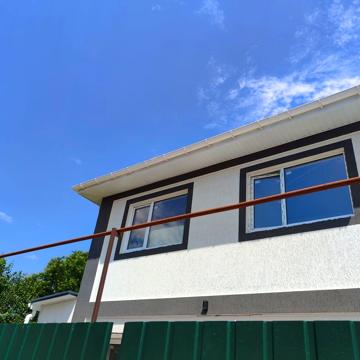 Продам квартиру на землі з патіо зоною
