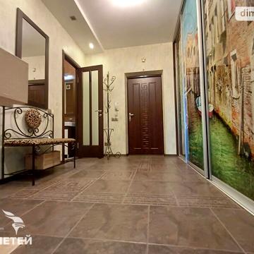 Продаж 2к Квартира Левка Лук’яненка (Ватутіна) вулиця