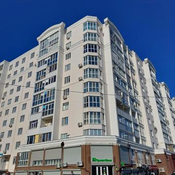 Незалежності вул., 15