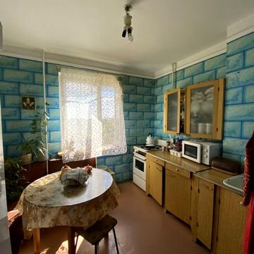 Продам 2-комн. Таврический