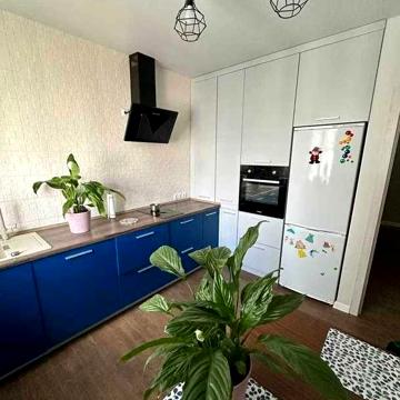 Продам 3-х к. квартиру в ЖК Мира-1. Метро Масельского. 80м2 ЖК Мира-1