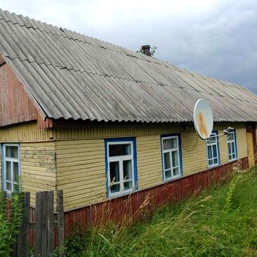 Терміново! Продам будинок в селищі Хорошів/Житомирська область.