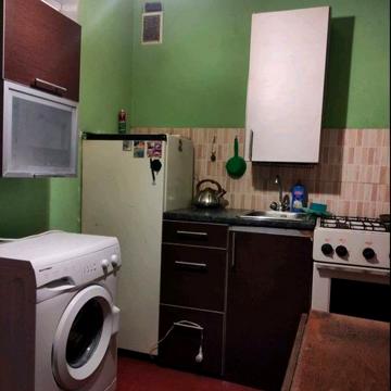 Продам 1 КВ метро Барабашова