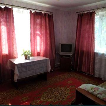 Продам 2-х кімнатну квартиру в центрі міста Синельникове