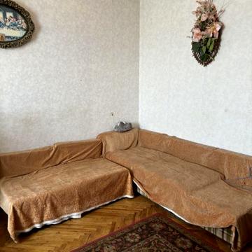 Продаж трикімнатноі квартири