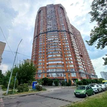 Продаж 3-х кімнатна квартири, вул. Ревуцького. Дарницький р-н. Без %%