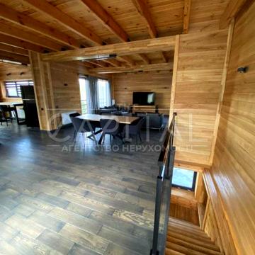 Продажа дома с бассейном, с. Лесники, Киево-Святошинский р-н