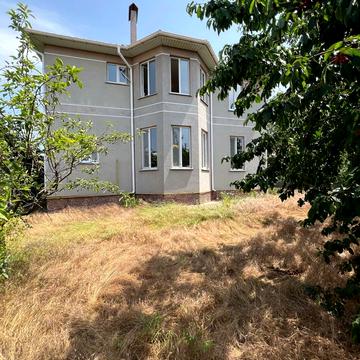 Яблунева, 20