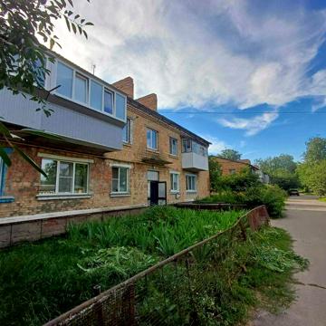 Продаж 2х кімнатної квартири с. Зелений бір