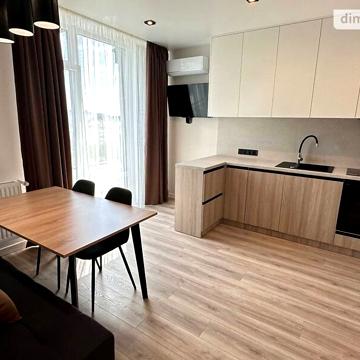 Довгострокова оренда 1к Квартира Коновальця Євгена вулиця ЖК Main House