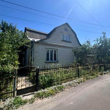 Продаж будинку на вулиці Просвіти