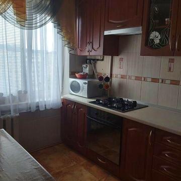 Здам 3 кімн. Квартиру в Обухові , вул. Киівська 115.