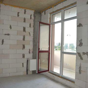 Продам 2 кімнатну квартиру на Бочарова/Cахарова.
