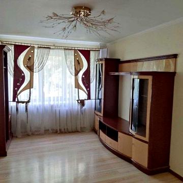 2К, інститутська, хороша ціна , поверх і сам стан квартири хороші