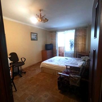 № 12764 - Однокімнатна квартира в центрі міста на вул. Небесної Сотні