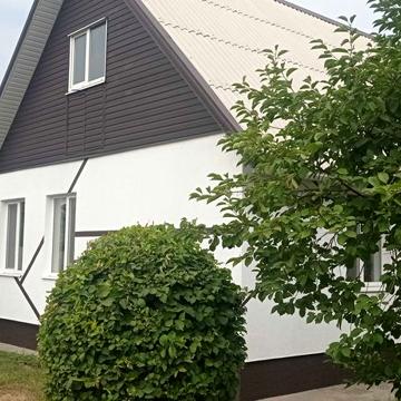 Два будинки в центрі міста