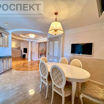 Петропавлівська вул., 87/3