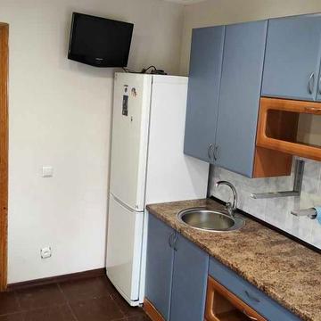 3к квартира в цегляному будинку, 3 кімнати. Центр міста