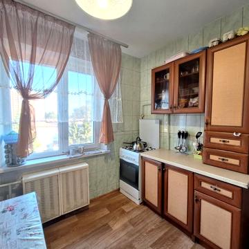 1-кімнатна 35м Бежівка, 3 ЦЕНТР Борисполя